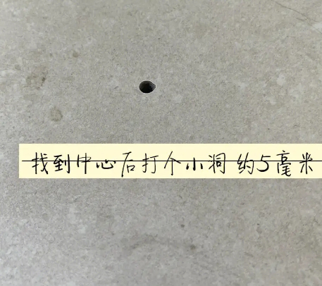 鼓楼瓷砖空鼓维修公司专业解答在瓷砖铺贴过程中，如果砂料搅拌不均匀，将会带来以下问题